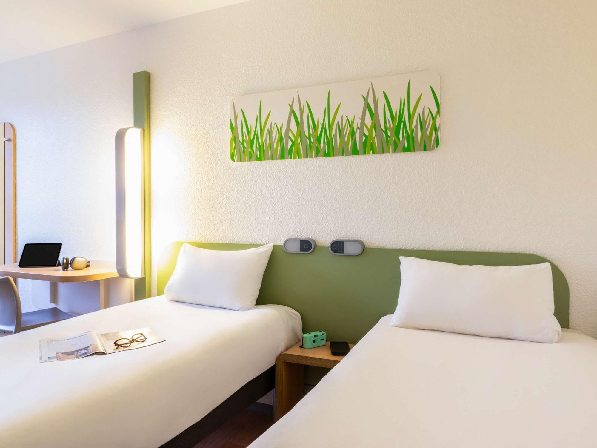 Ibis Budget Compiegne Centre-Ville Εξωτερικό φωτογραφία